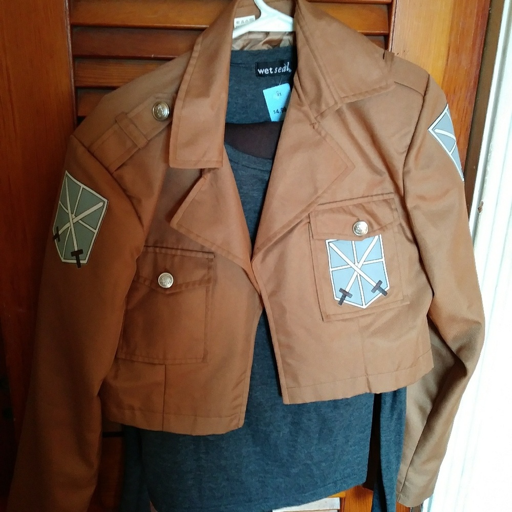 Attack on titan cosplay jacket +shirt+skirt